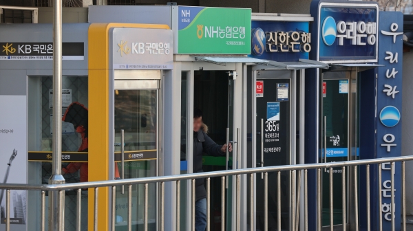 (출처: 뉴스 1)